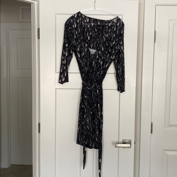 Talbots Gray, Black and White Long Sleeve Knit Dress, size Lp. EUC - Picture 2 of 6